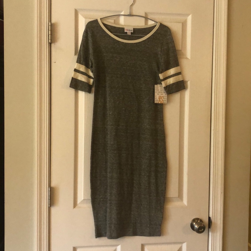 Julia by LuLaRoe